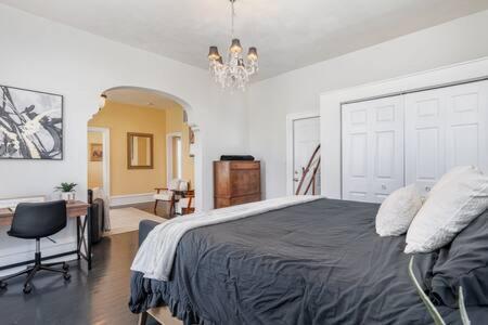 Beautiful Downstairs 1Bed 1Bth Charmer- Pet Friendly Michigan City Exteriör bild