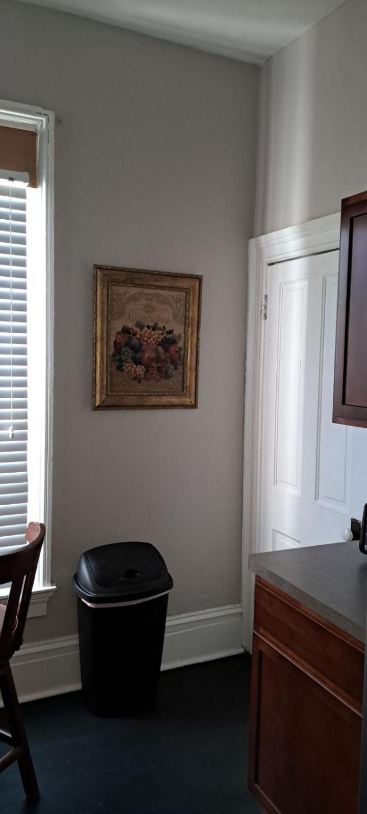 Beautiful Downstairs 1Bed 1Bth Charmer- Pet Friendly Michigan City Exteriör bild
